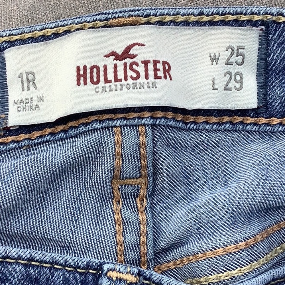 HOLLISTER JEANS🇺🇸 - Picture 3 of 5